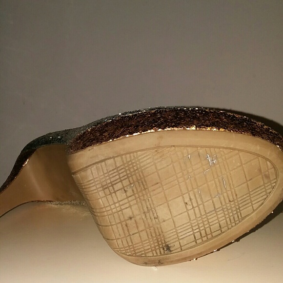 GOLD AND SILVER SHOES By Tangela - Picture 5 of 6