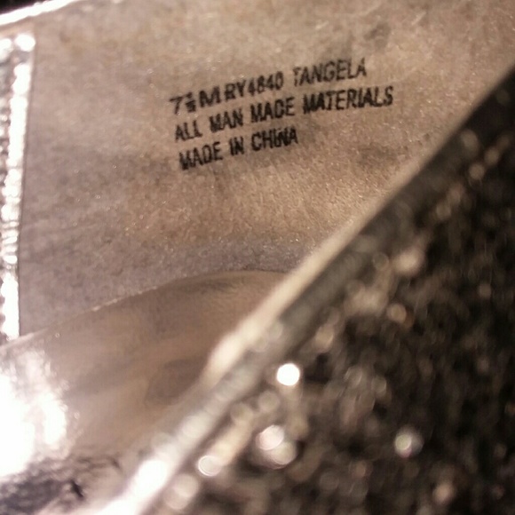 GOLD AND SILVER SHOES By Tangela - Picture 6 of 6