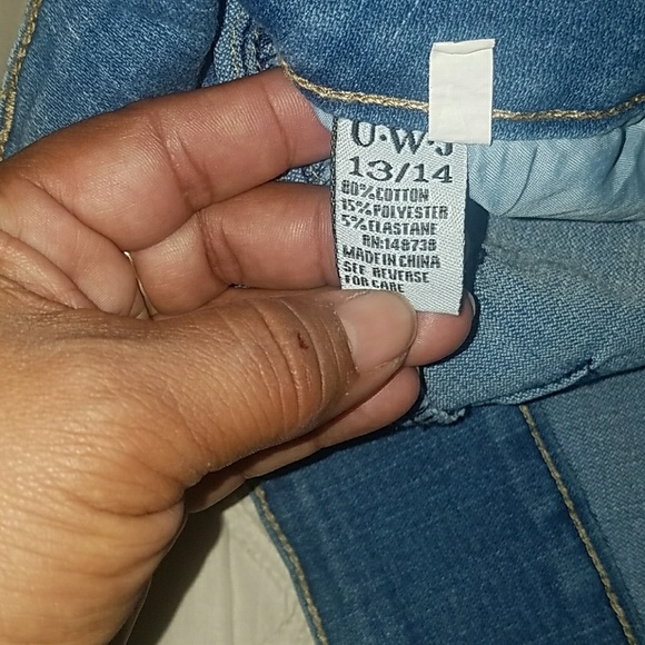 jean shorts - Picture 3 of 3