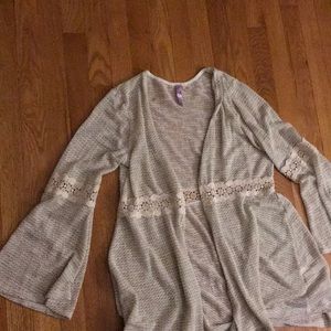 Fashionable cardigan