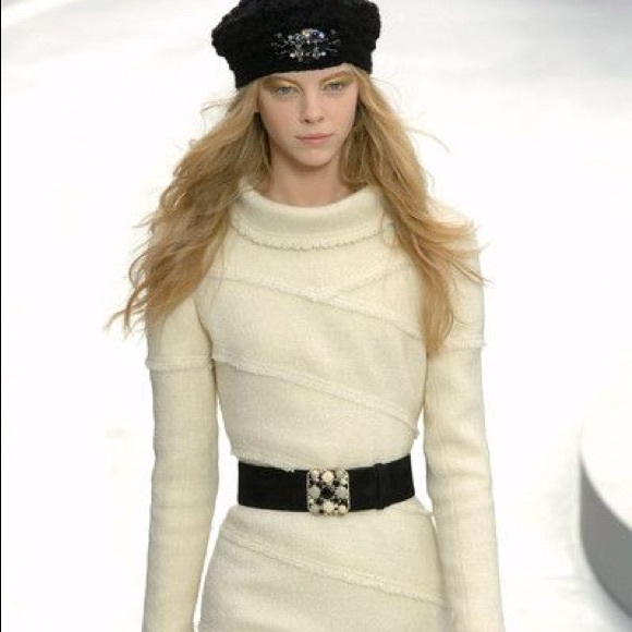 CHANEL Dresses & Skirts - CHANEL Runway Winter White Tweed Fringe Dress 38