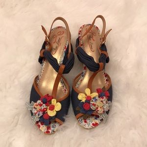 Poetic license wedge heels