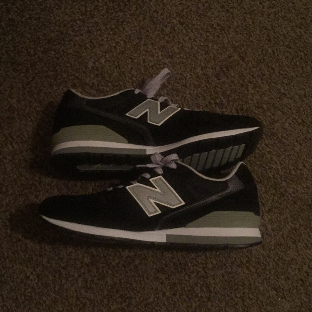 New Balance 996