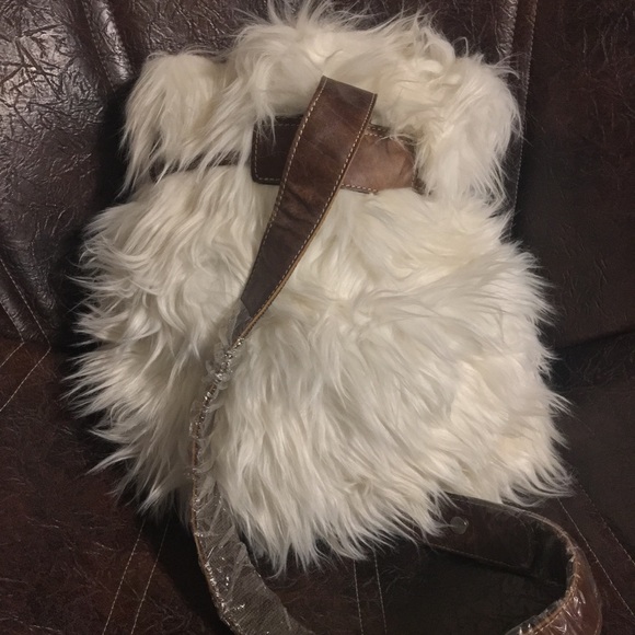 Handbags - 🆕Single strap slingback bag