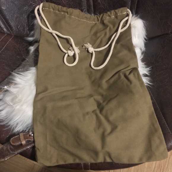 🆕Single strap slingback bag - Picture 7 of 7