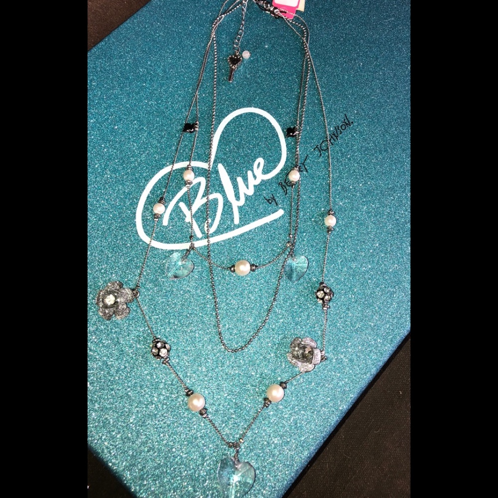 Betsey Johnson “something new crystal necklace”
