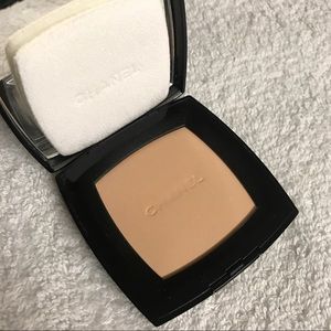 Chanel Poudre Natural Finish Presswd Powder 30