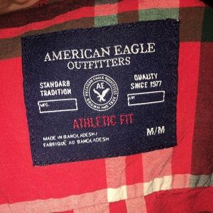 Med. American Eagle shirt