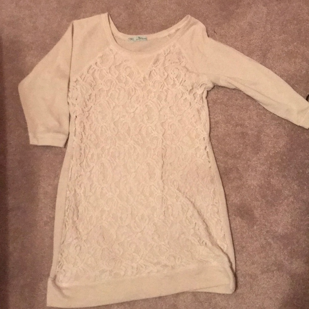 Sweater/lace tunic