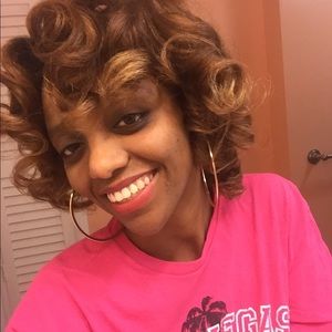 Meet your Posher, Tseyon