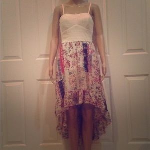 Beautiful summer ruffle dress, very soft