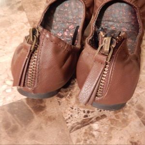 PacSun Brown Faux Leather Flats