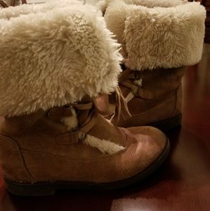 Toddler Girl Boots w/fur
