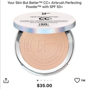 It Cosmetics CC+ Pressed Powder in Light