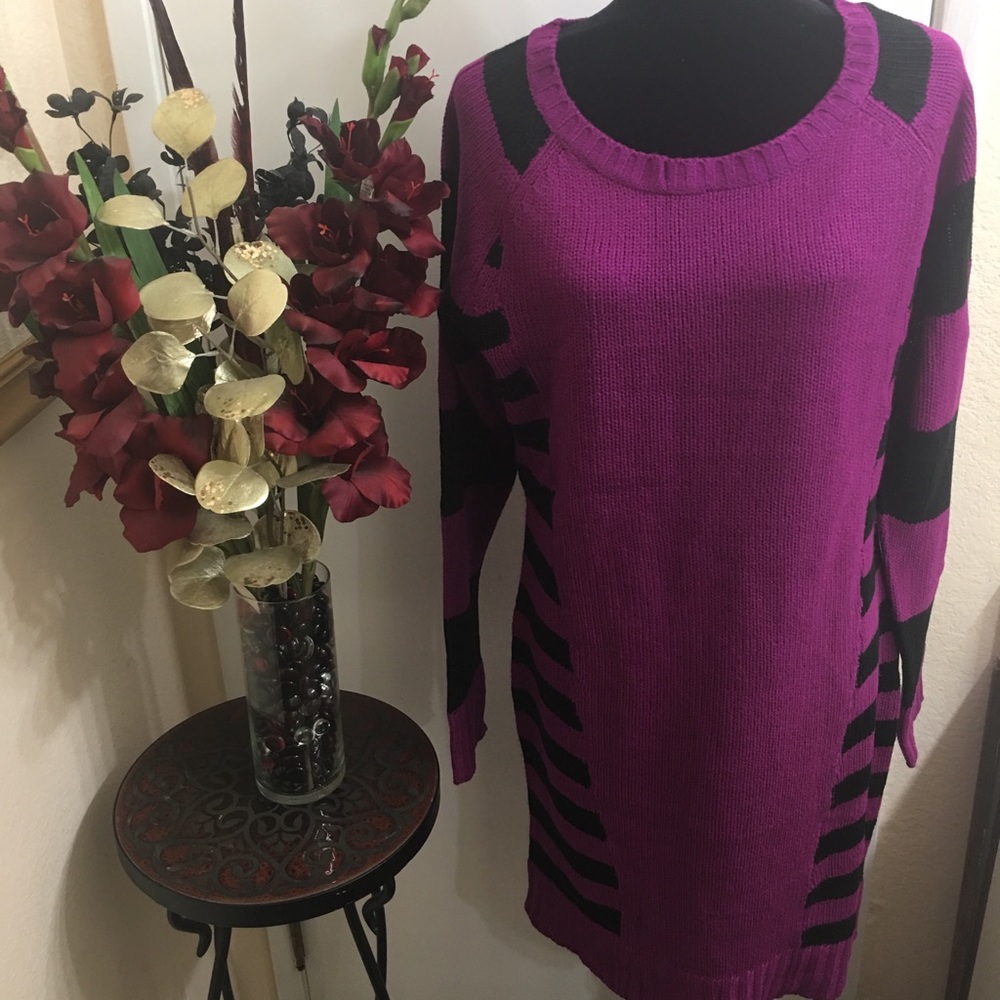 🖤Swak Design Tunic Sweater🖤