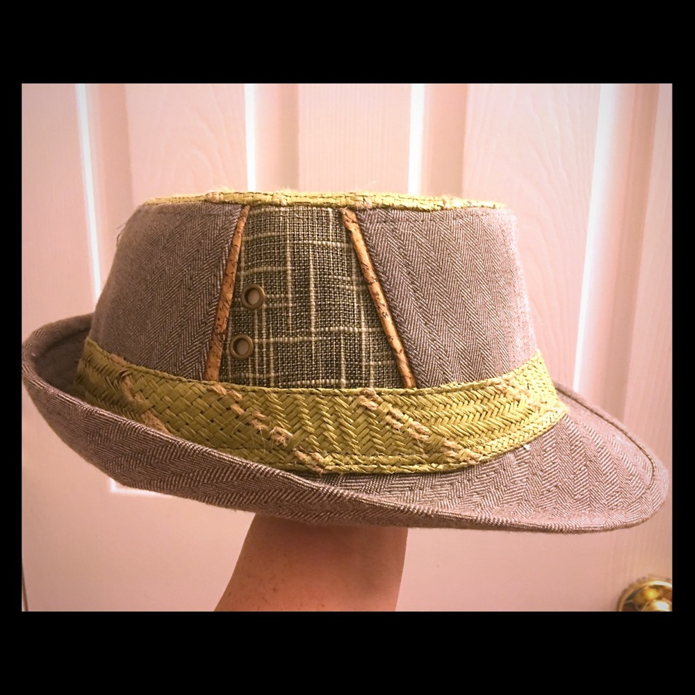 Nobis Fedora