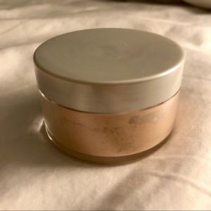 Mary Kay Signature Loose Powder - Ivory HR08