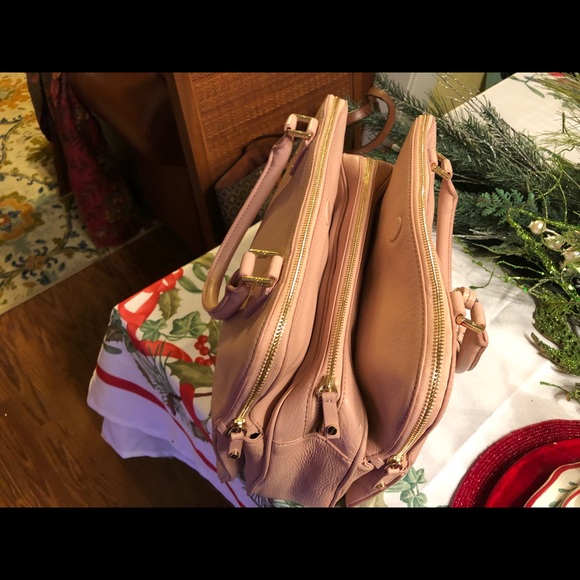 Tory Burch - Picture 3 of 8