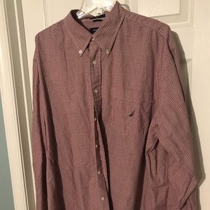Men’s Nautica Button Down shirt
