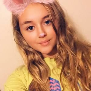 Meet your Posher, Annie