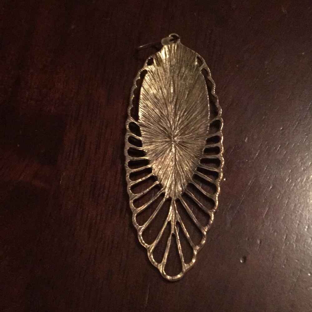 Statement Earrings - Picture 6 of 8