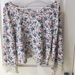 Kids hollister flower print top