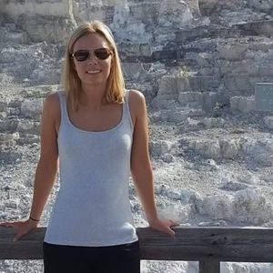 Meet your Posher, Whitney