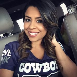 Meet your Posher, Elisa