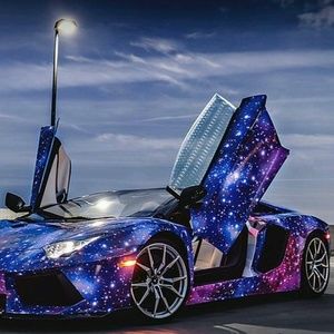 Meet your Posher, Javier