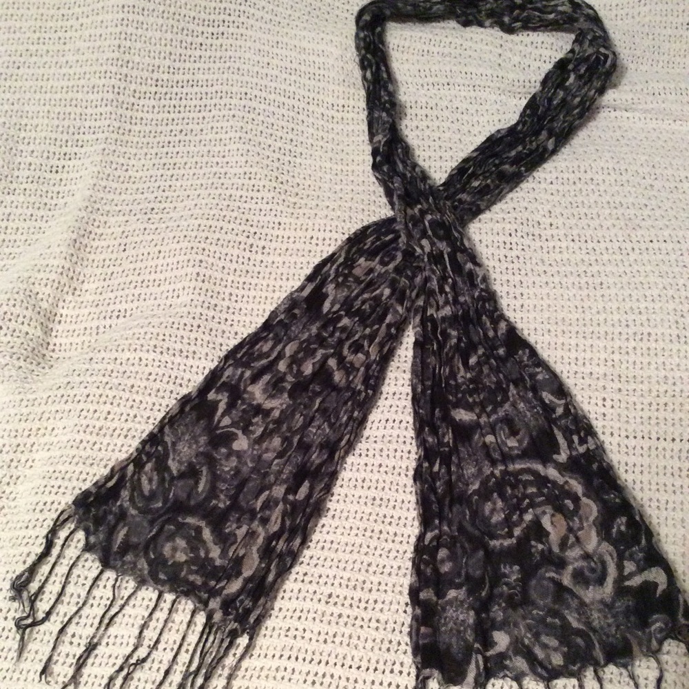 Black, grey and white paisley print accent scarf