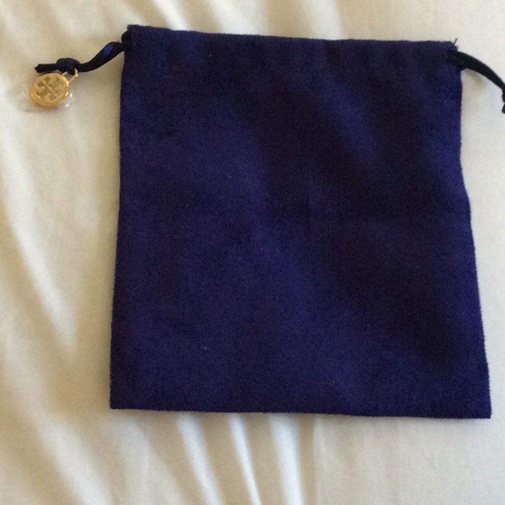 NWOT Tory Burch Silver Logo Earring Studs - Picture 4 of 4