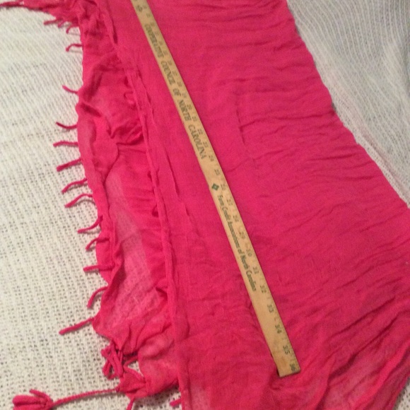 Fuchsia Pink scarf - Picture 2 of 2