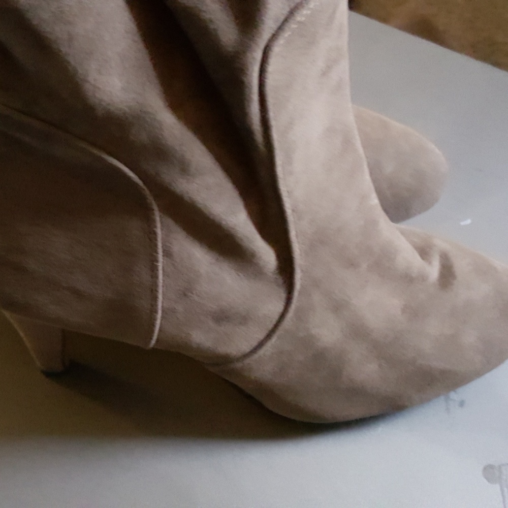 Faux suede boots with studs