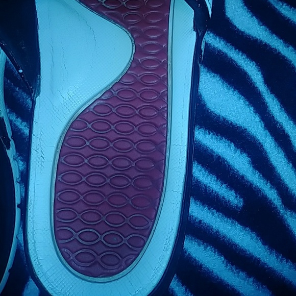 Jordan Slides - Picture 4 of 4