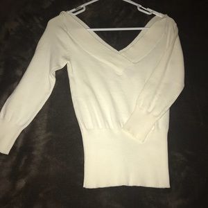 offwhite sweater/top