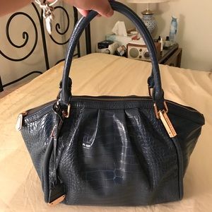 Charles & Keith woman handbag