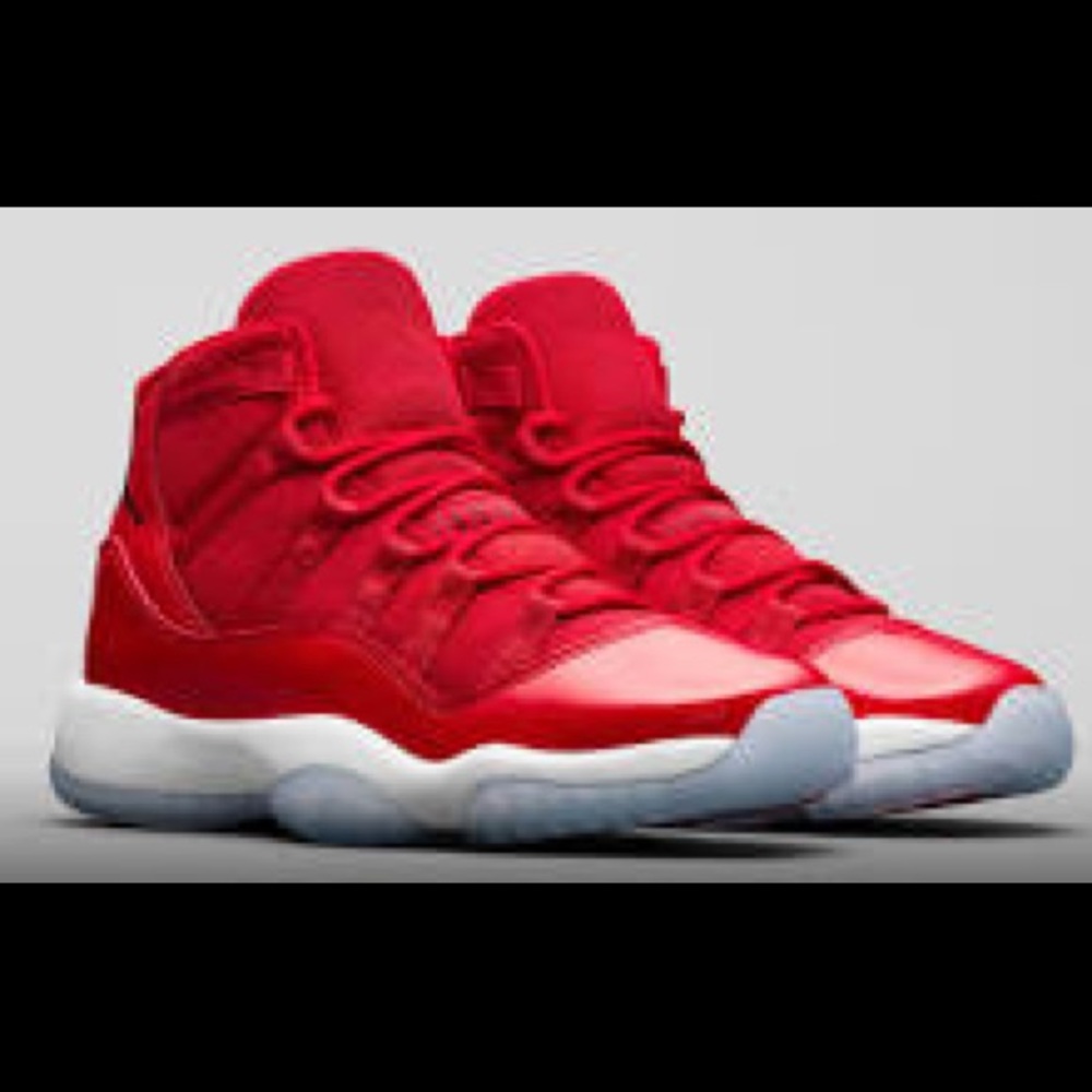 🔴🔴🔴SOLD🔴🔴🔴 GYM RED 11’s SIZE 3Y 1.5Y   2Y