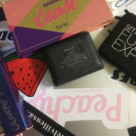 NARS LIMITED EDITION BLUSH IN GOULUE - Picture 4 of 6