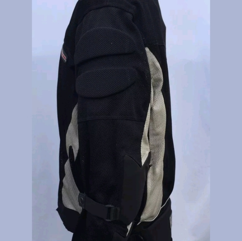 Motorcycle jacket size XL - Picture 3 of 3