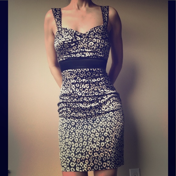 Guess Pin Up style Dress - Picture 1 of 8
