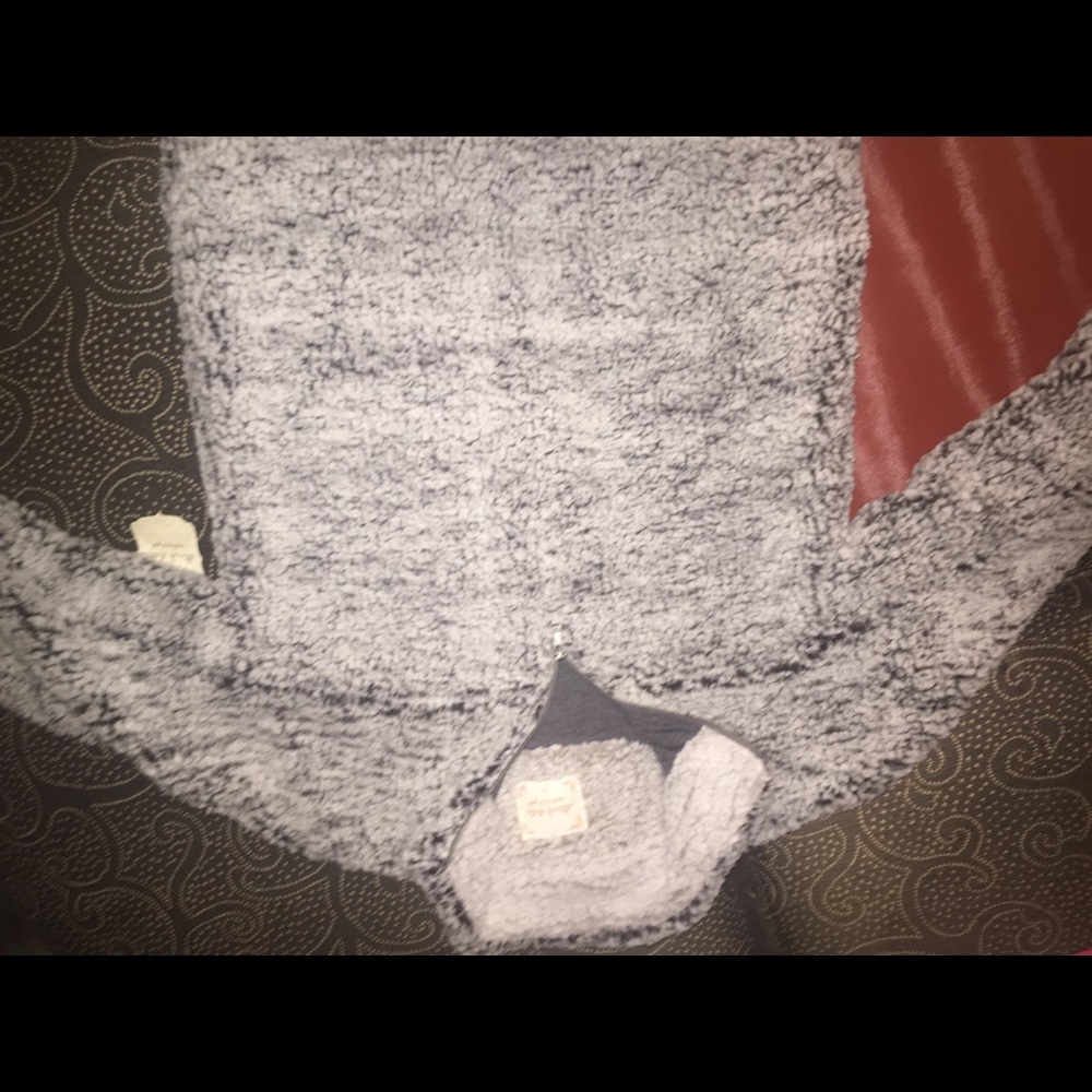 GREY CHUBBY FLEECE SWEATER