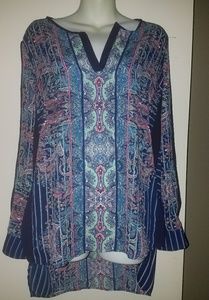 Signature Studio Blouse