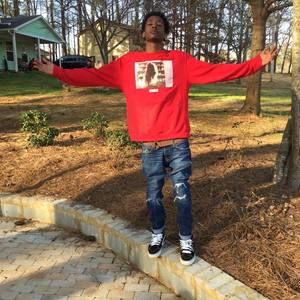 Meet your Posher, Pierre