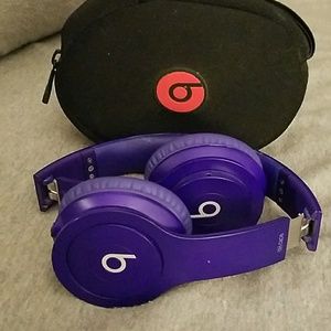 **CLOSET CLEAR OUT SALE!**Purple Beats by Dre