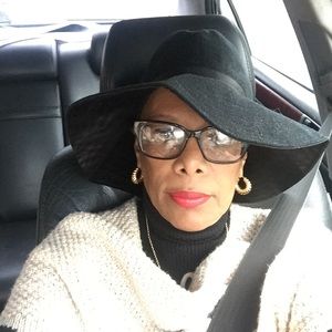 Meet your Posher, Alfredia