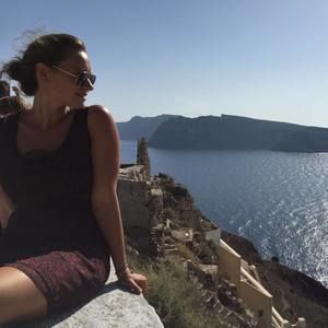 Meet your Posher, Caroline