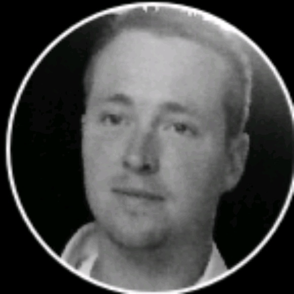 Meet your Posher, David - Picture 1 of 1