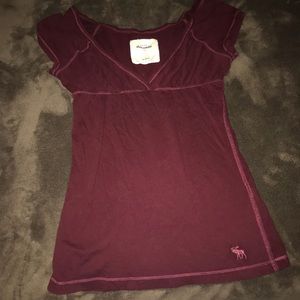 burgundy abercrombie top