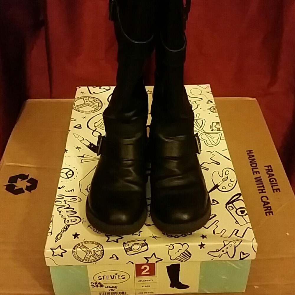 Girls Boots