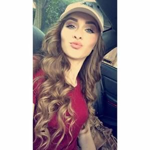 Meet your Posher, Jennifer